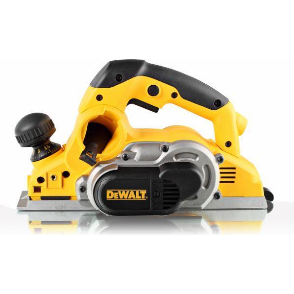PLAINA D26500 DEWALT