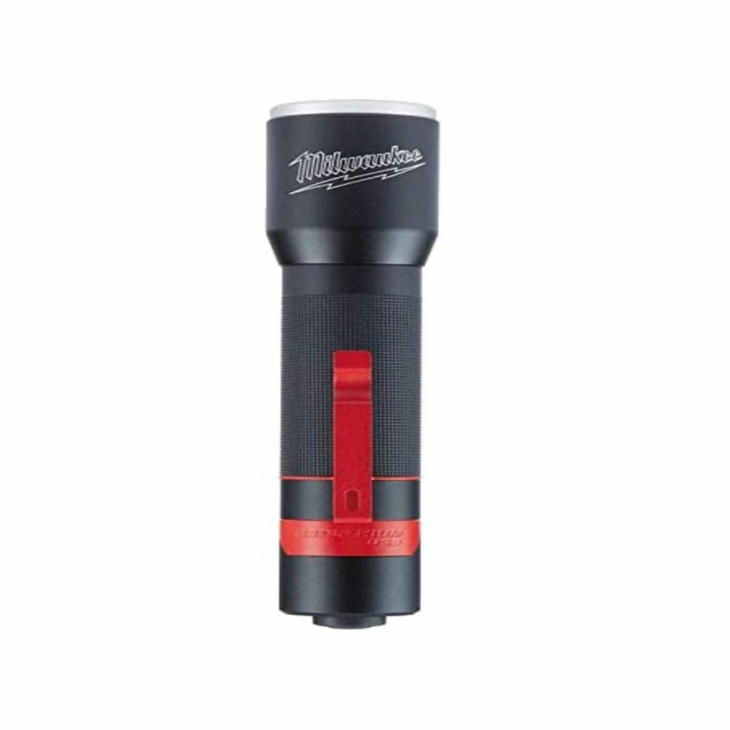 LANTERNA TACTICA 700 LUMENS MILWAUKEE