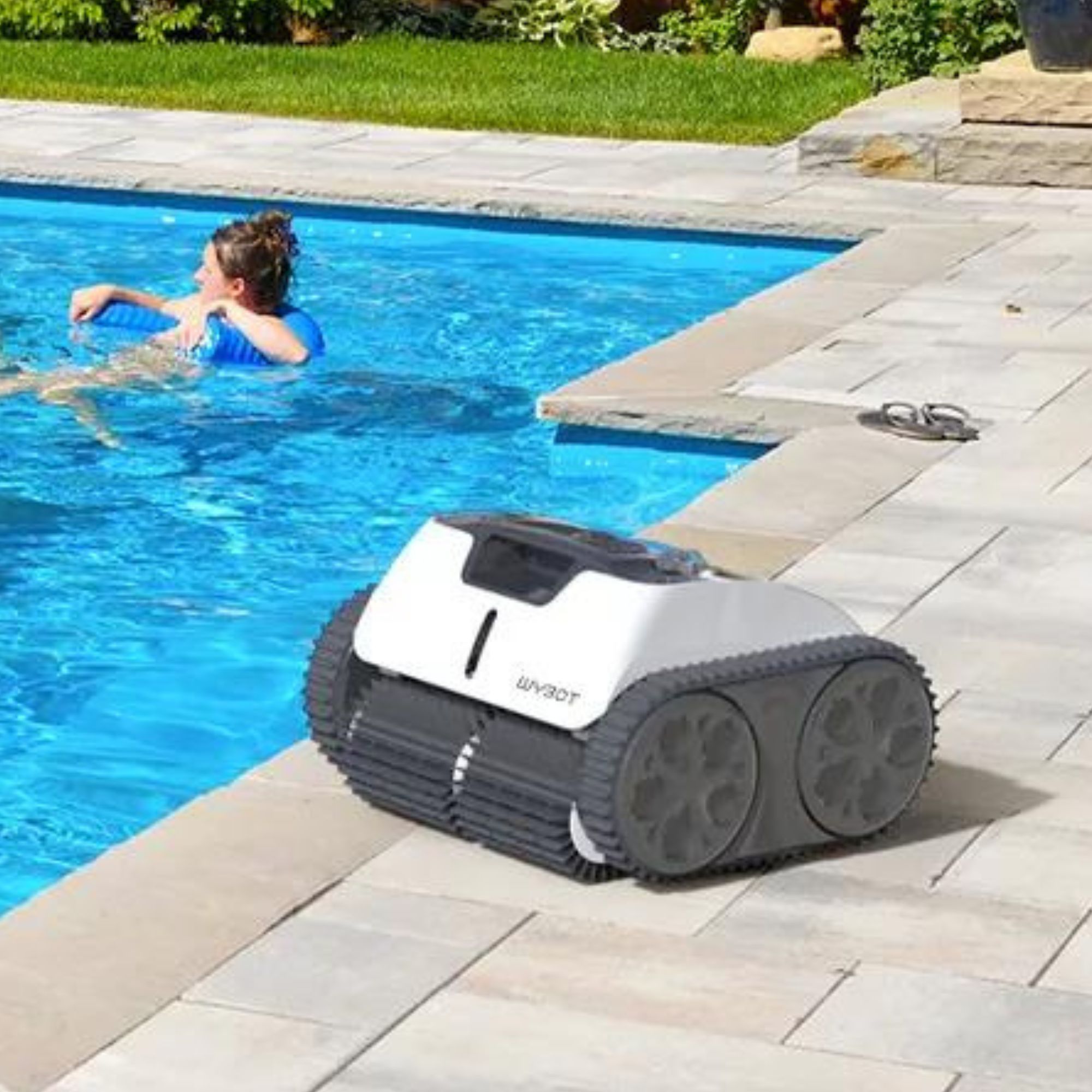 Robot a bateria de piscinas E-tron I20